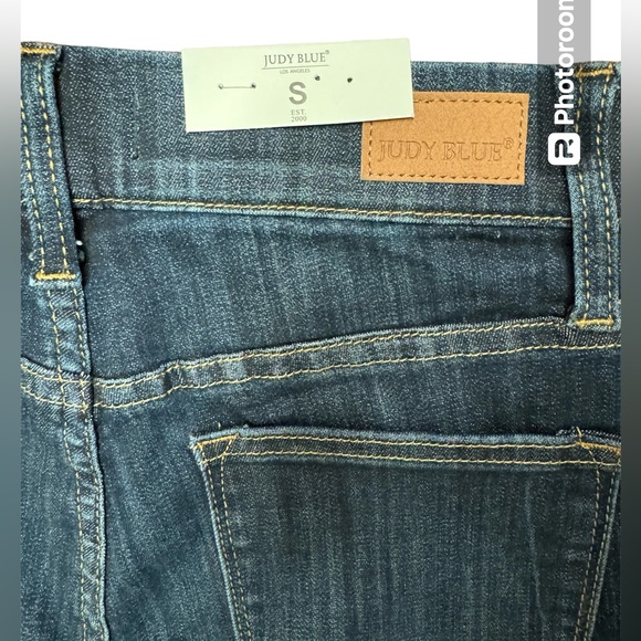 NWT Judy Blue Pull On Bermuda Shorts Dark Wash High Rise Size Small Stretch - Picture 11 of 14